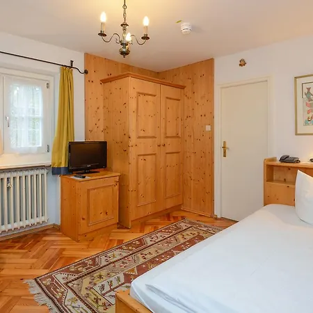 Stoll's Alpina Hotel