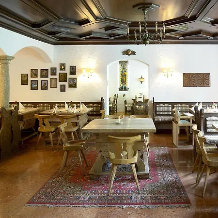 Stoll's Alpina Hotel