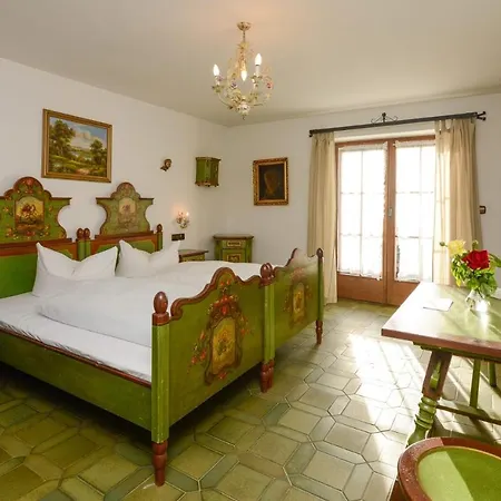 Stoll's Alpina Hotel 3*