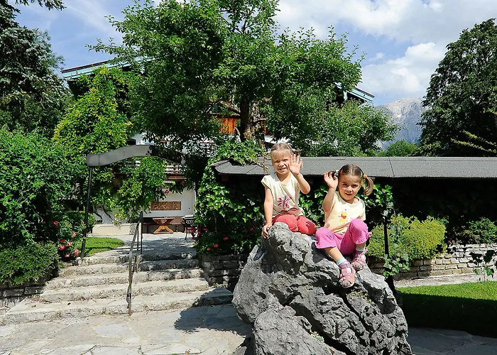 Stoll's Alpina מלון Schönau am Königssee